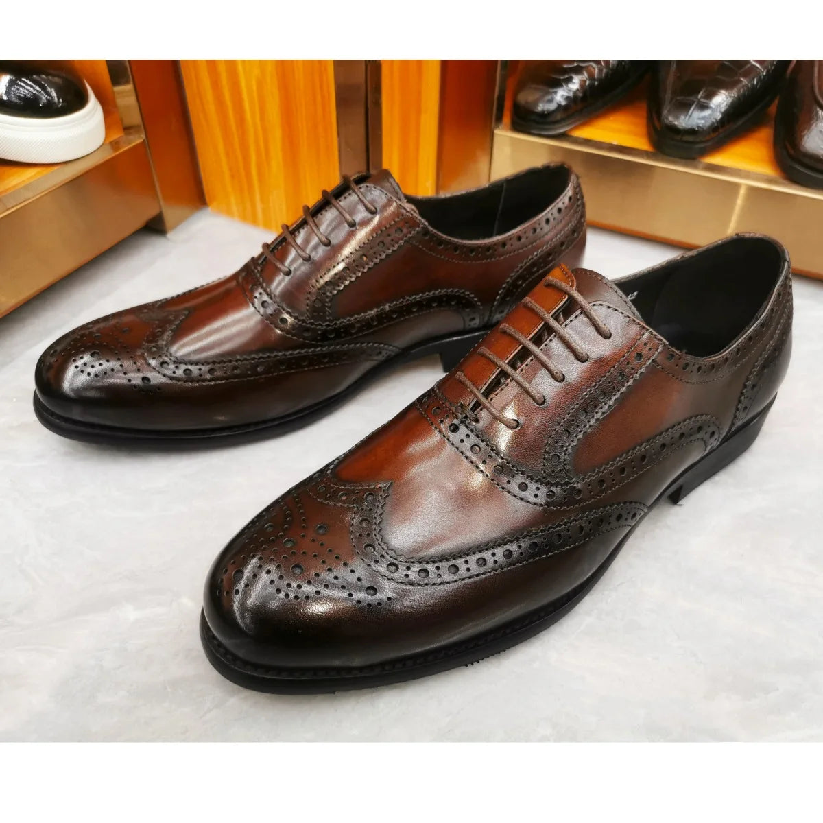 Scarpe Eleganti Da Uomo In Vera Pelle Brogue Punta Alare Oxford Con Lacci Per Matrimonio Nere E Marroni