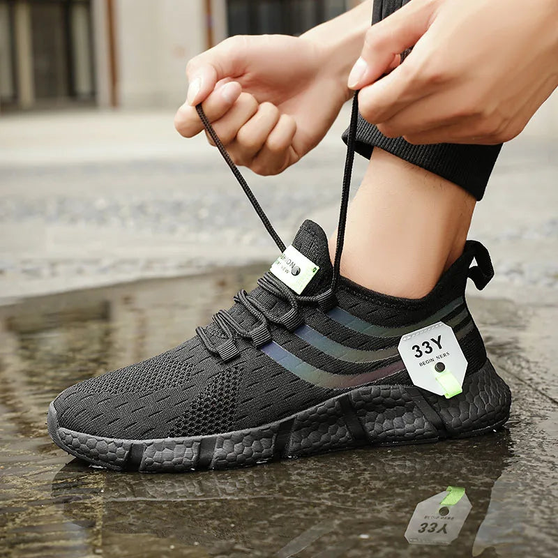 Scarpe sportive casual da uomo Sneakers leggere e traspiranti Scarpe da corsa nere in mesh per esterni Scarpe da passeggio per tennis da jogging atletiche