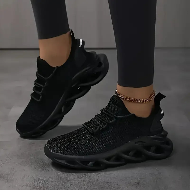 Scarpe sportive casual da uomo Sneakers leggere e traspiranti Scarpe da corsa nere in mesh per esterni Scarpe da passeggio per tennis da jogging atletiche