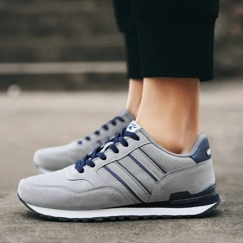 Scarpe Da Ginnastica Da Uomo In Pelle Di Alta Qualità Traspiranti Scarpe Casual Piatte 2022 Nuove