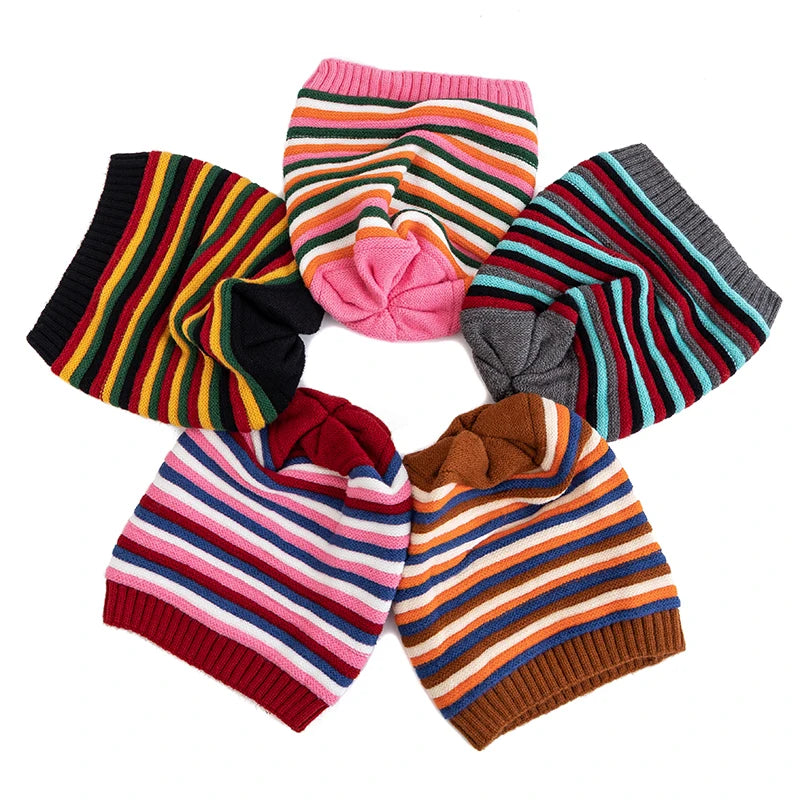 Nuovi Cappelli Invernali Slouchy da Donna per Tenere al Caldo Berretto Lavorato a Maglia a Righe Design