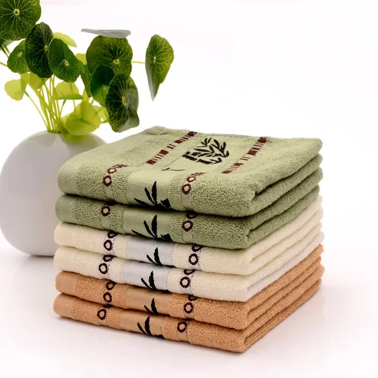 Set Di Due Asciugamani Da Bagno In Fibra Di Bambù 34x74 cm E 70x140 cm Per Viso E Mani Lavabili In Lavatrice