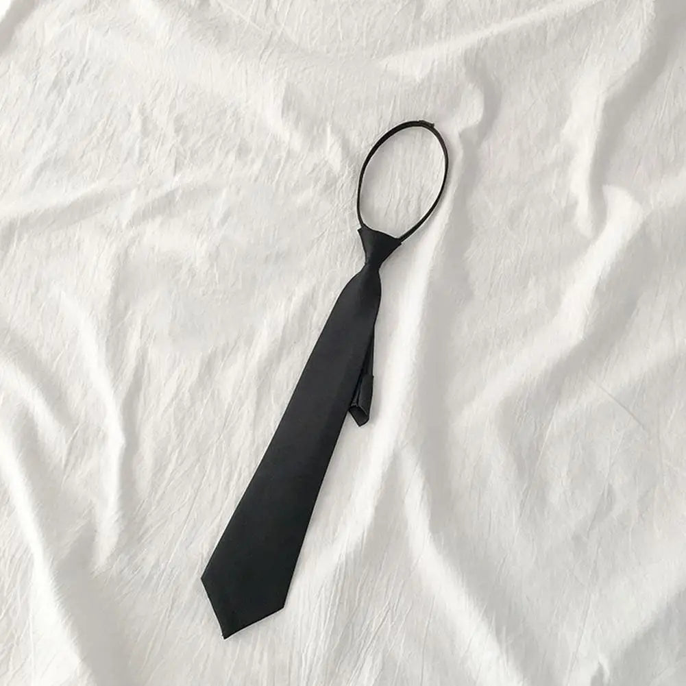 Cravatta Unisex Sottile Liscia E Setosa Stile Retrò Papillon Coreano Elegante Per Studenti Alla Moda