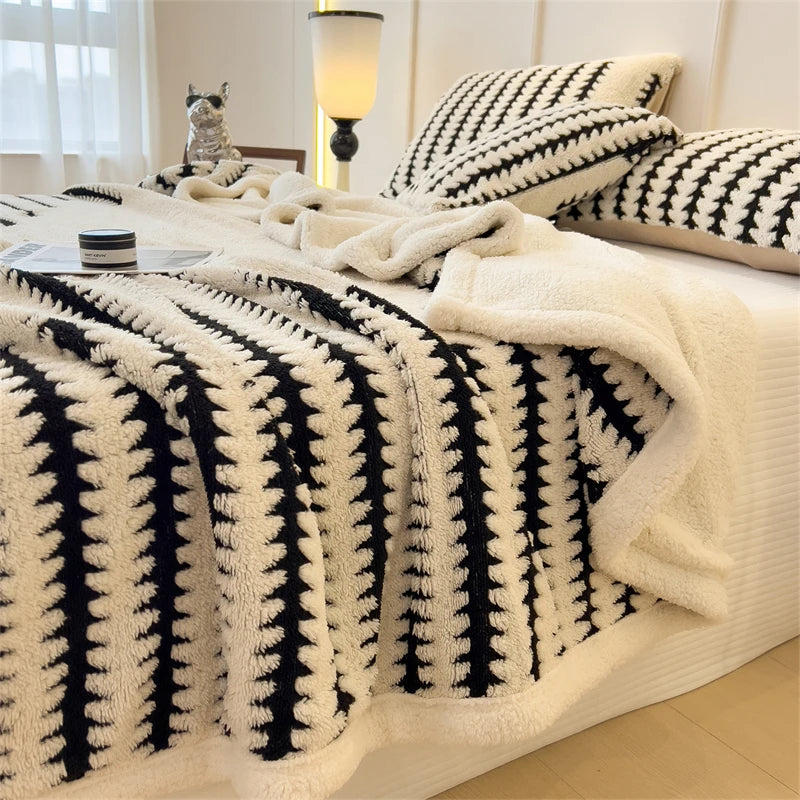 Coperta In Flanella Morbida Multifunzionale Queen Size Antistatica Portatile Per Pisolino Confortevole Delicata