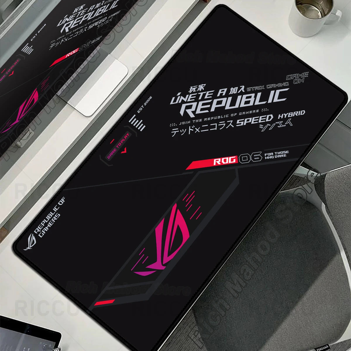 Tappetino per Mouse XXL ASUS ROG Republic Of Gamers Antiscivolo in Gomma per Scrivania da Gioco e Tastiera