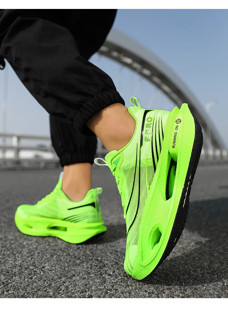 Scarpe da Corsa con Piastra in Carbonio per Maratona Unisex Traspiranti e Leggere Antiscivolo Sneakers Atletiche