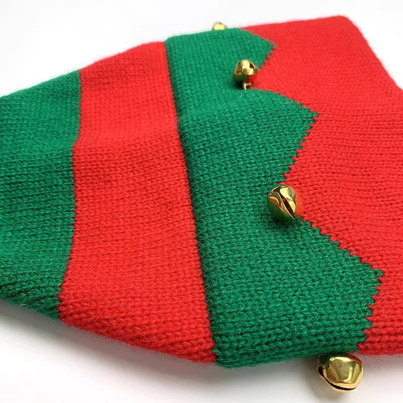 Cappello Natalizio In Lana Lavorata A Maglia Per Mamma E Bambino Con Blocchi Rossi E Campanelle Festose