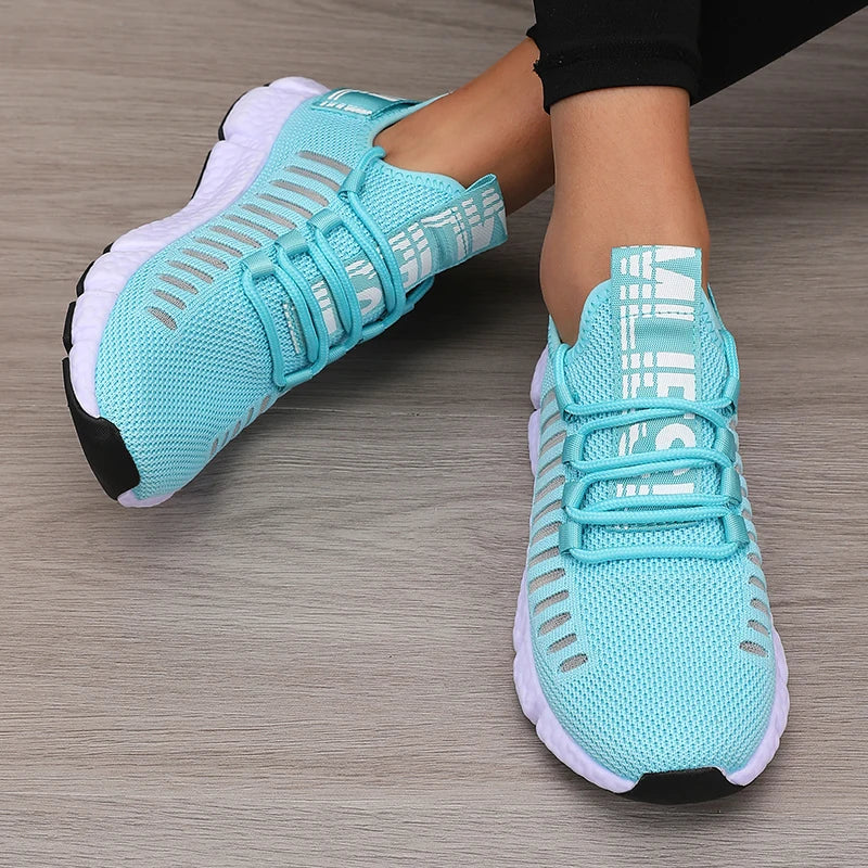 Scarpe sportive da donna Mesh Leggero Suola morbida Cinturino da jogging Traspirante Moda Sport Walking Scarpe basse da tennis casual per uomo