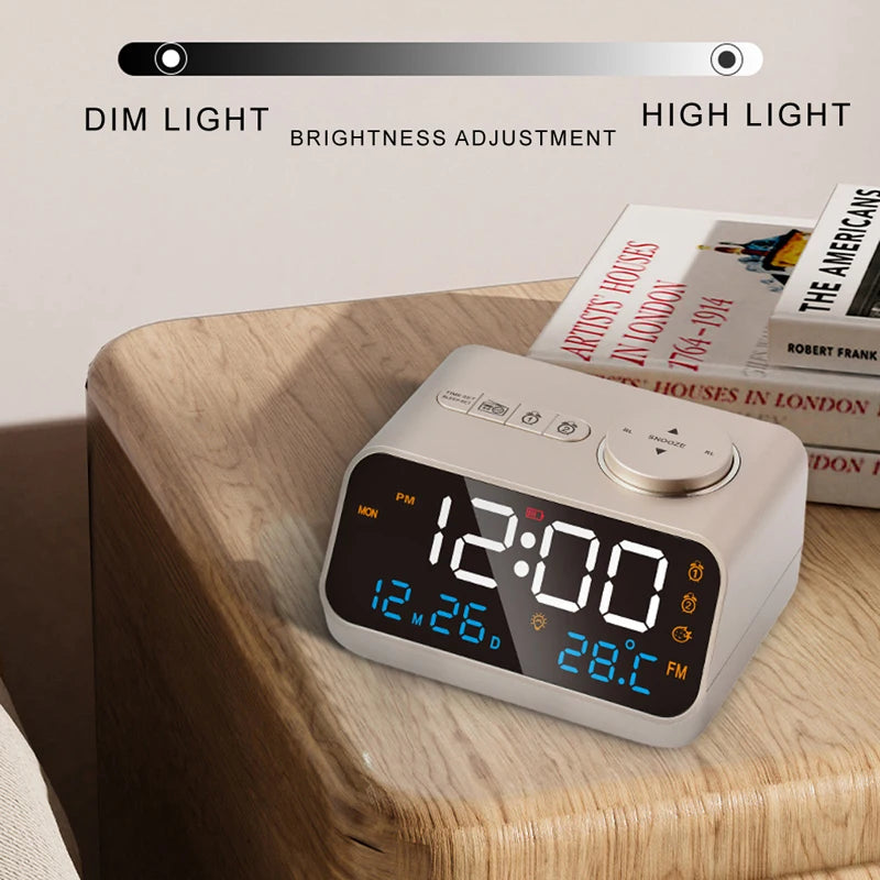 Sveglia LED Moderna Con Radio FM Per Comodino Calendario Digitale Da Tavolo Con Termometro Umidità E Igrometro