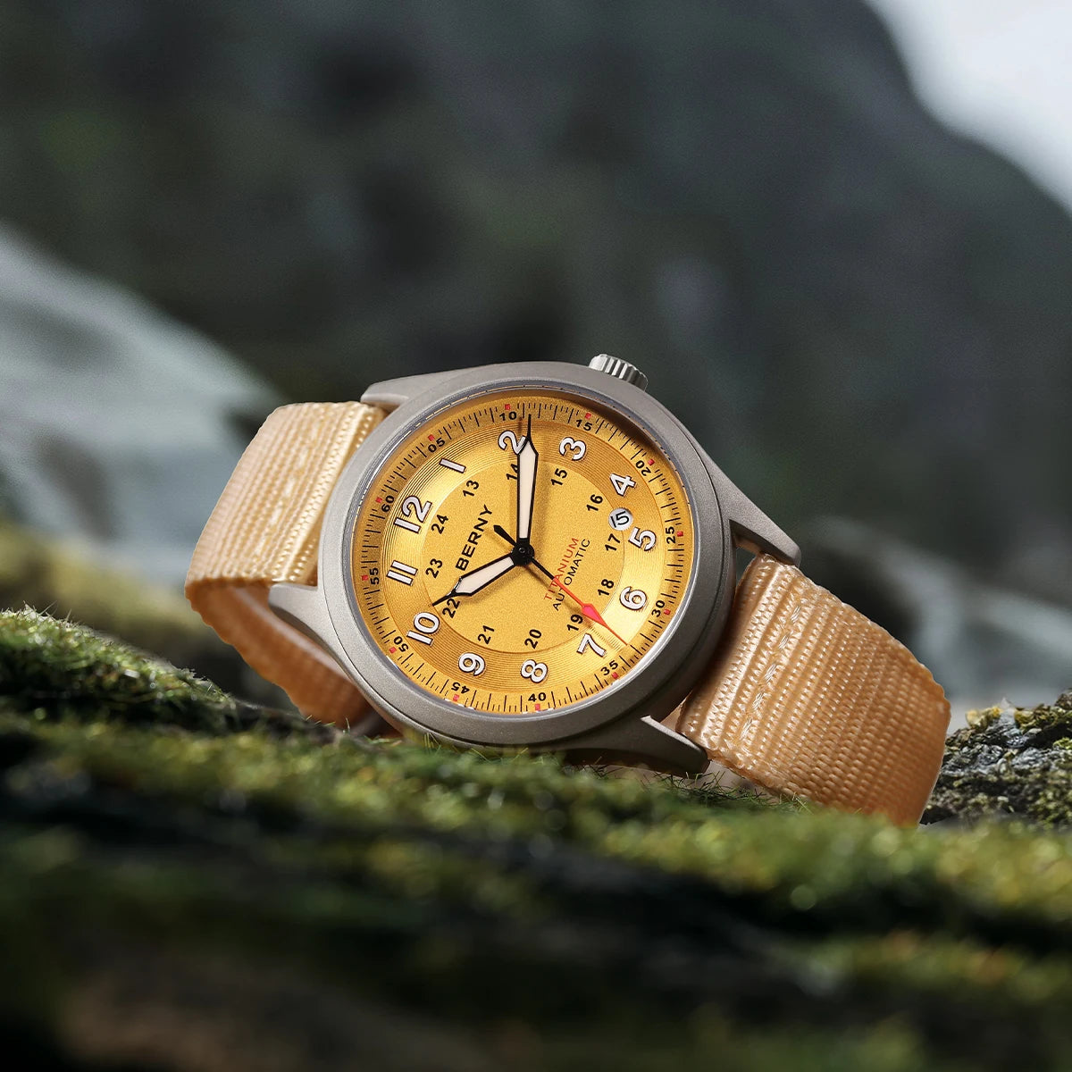 BERNY Orologio Da Campo Da Uomo Automatico In Titanio Con Vetro Zaffiro Luminoso Calendario 10ATM Impermeabile Da Pilota