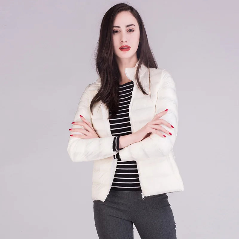 Cappotto Imbottito Femminile Ultraleggero Ripiegabile Collo Alla Coreana Slim Fit Da Ufficio 2023 Nuovi Arrivi