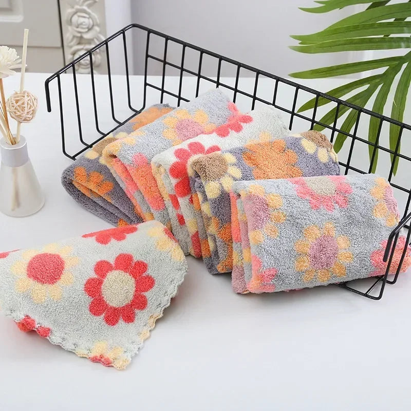 Panni Cucina In Pile Di Corallo 4 Pezzi Morbidi Assorbenti Ideali Per Famiglie Stampa Girasole 30x30 Cm