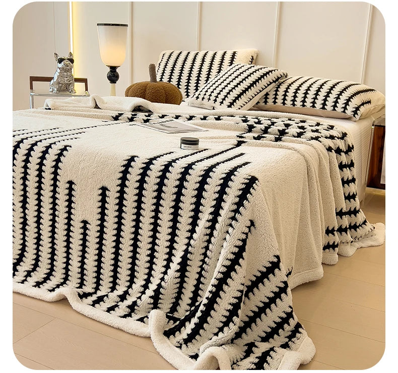 Coperta In Flanella Morbida Multifunzionale Queen Size Antistatica Portatile Per Pisolino Confortevole Delicata