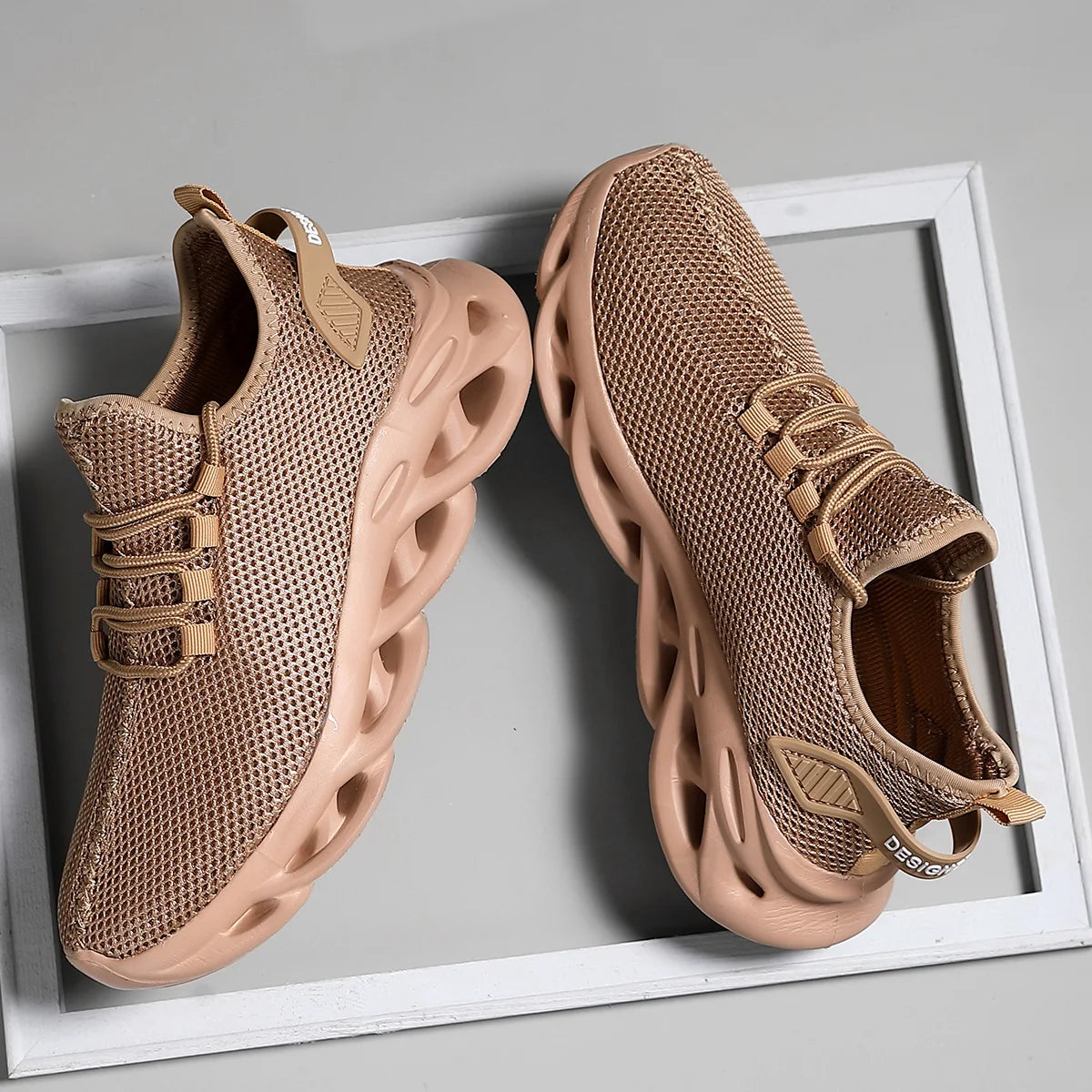 Scarpe sportive casual da uomo Sneakers leggere e traspiranti Scarpe da corsa nere in mesh per esterni Scarpe da passeggio per tennis da jogging atletiche