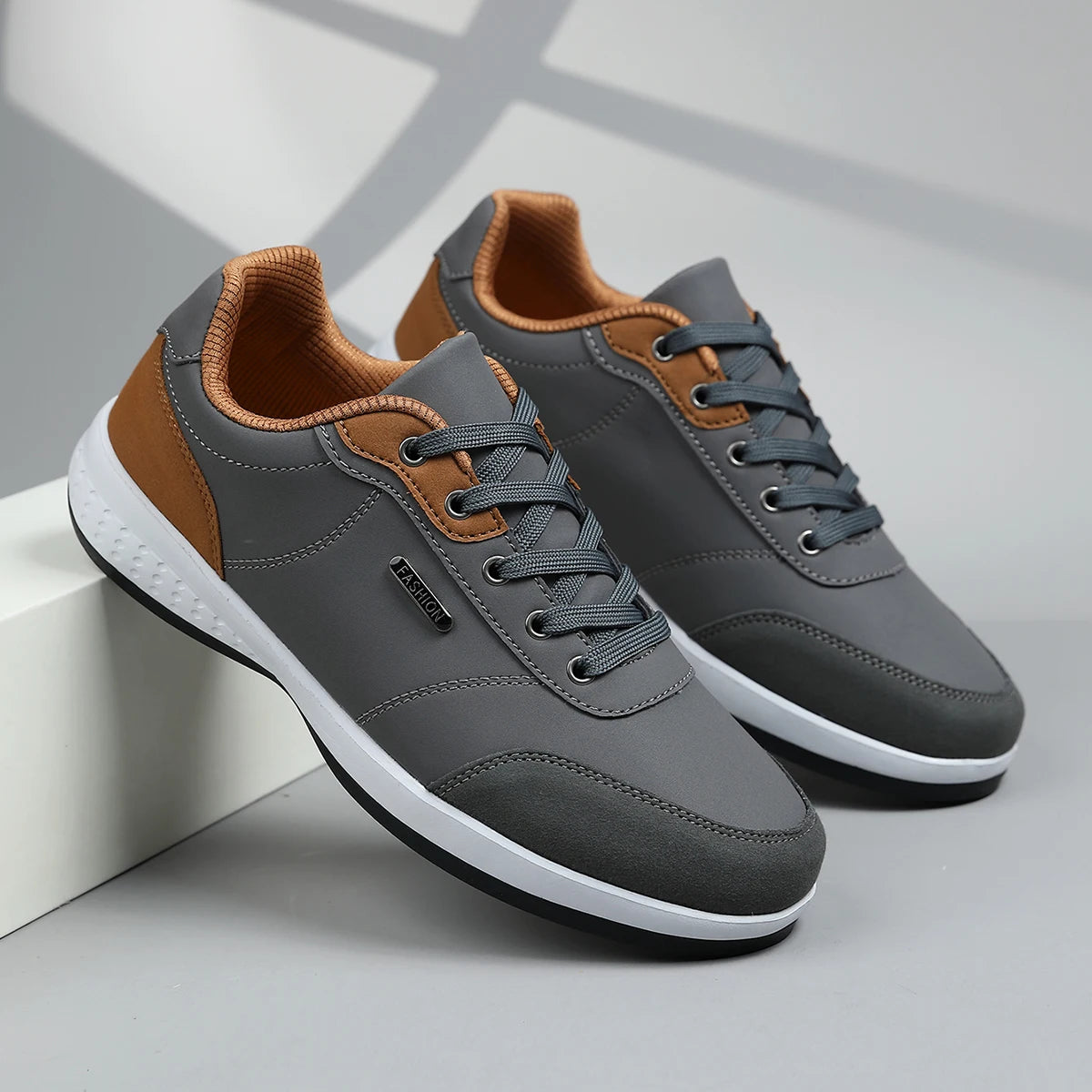 Scarpe Nuove Uomo Primavera Autunno Impermeabili Ammortizzazione Antiscivolo Scarpe Sportive In Pelle Da Tennis