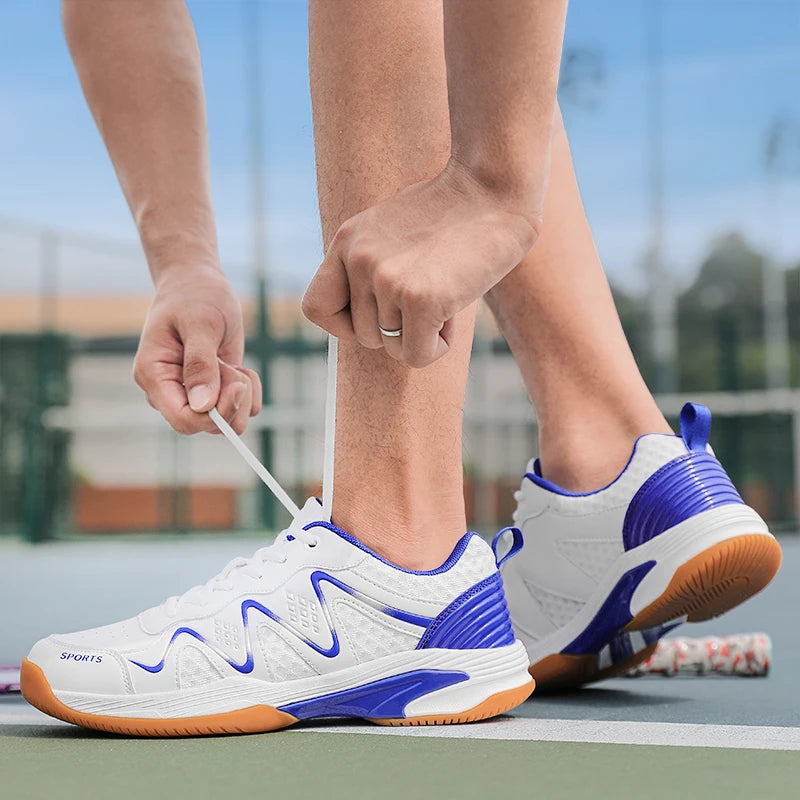 Scarpe Da Tennis Unisex Nuove 2023 Leggere E Comode Per Badminton Ping Pong Da Stadio Alta Qualità