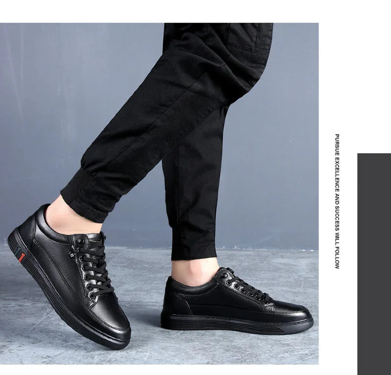 Scarpe da Uomo in Vera Pelle Primavera Autunno Modello A4906 Calzature Casual Piatte in Morbida Pelle Nero Marrone