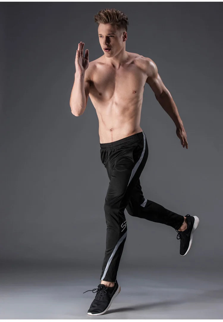 Pantaloni sportivi da corsa da uomo con tasche con cerniera Pantaloni da jogging da calcio Pantaloni sportivi da allenamento Pantaloni da calcio da basket Pantaloni da allenamento da uomo