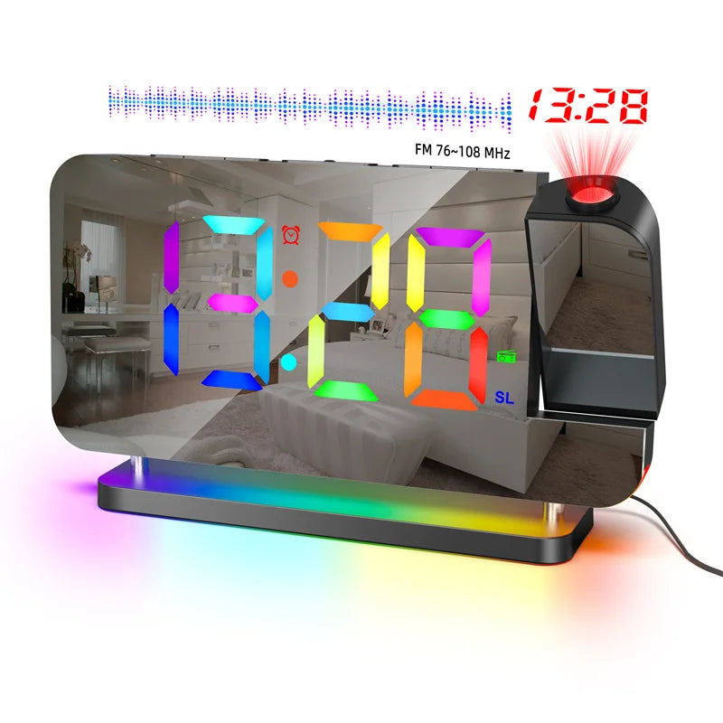 Radio FM a Proiezione 180 Gradi con Sveglia RGB e Luce Notturna 6 Livelli di Luminosità USB Doppia Uscita Orologio LED
