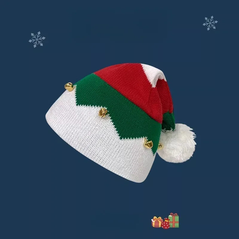 Cappello Natalizio In Lana Lavorata A Maglia Per Mamma E Bambino Con Blocchi Rossi E Campanelle Festose