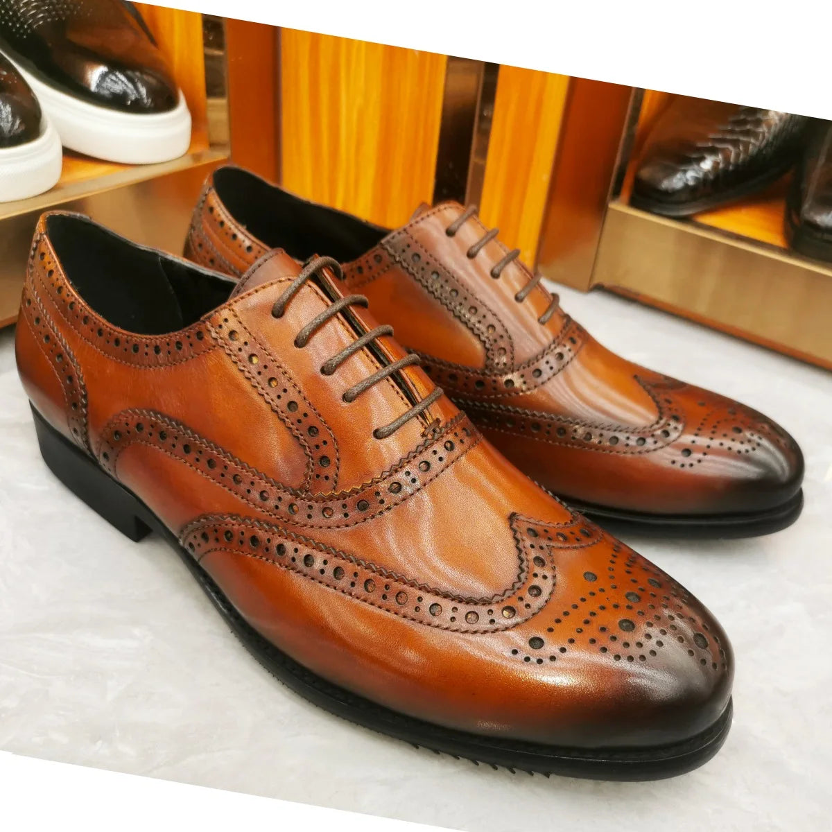 Scarpe Eleganti Da Uomo In Vera Pelle Brogue Punta Alare Oxford Con Lacci Per Matrimonio Nere E Marroni