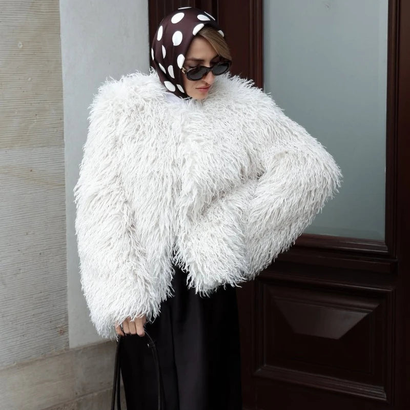 TARUXY Cappotto Di Pelliccia Sintetica Donna Inverno 2025 Caldo Design Lusso Street Style Giacca Breve