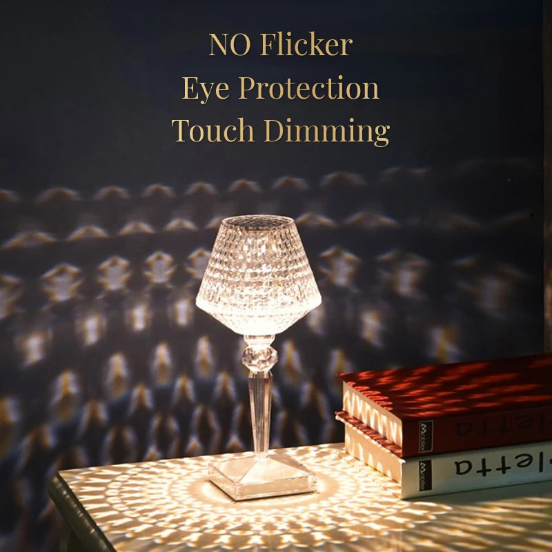 Lampada da Tavolo LED con Diamanti Proiezione di Cristalli Protezione Occhi USB Touch Lettura Luce Notturna