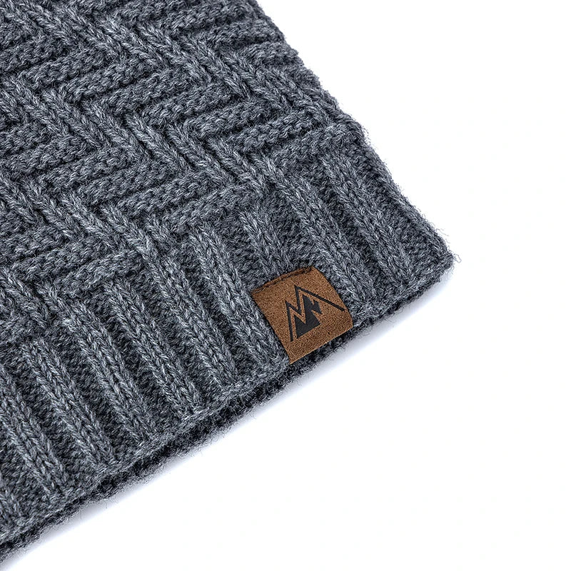 Berretto Invernale Unisex Peak Labal Lavorato A Maglia Con Fodera In Pelliccia Peluche Per Esterni Uomo Donna