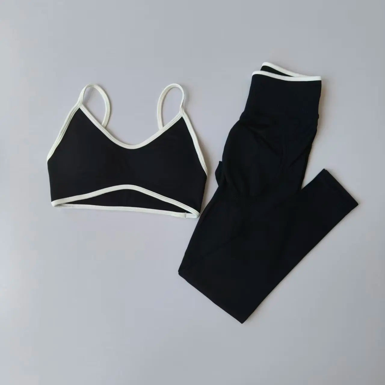 Set Da Allenamento Donna In Due Pezzi Leggings Senza Cuciture Vita Alta E Reggiseni Sportivi Con Spalline