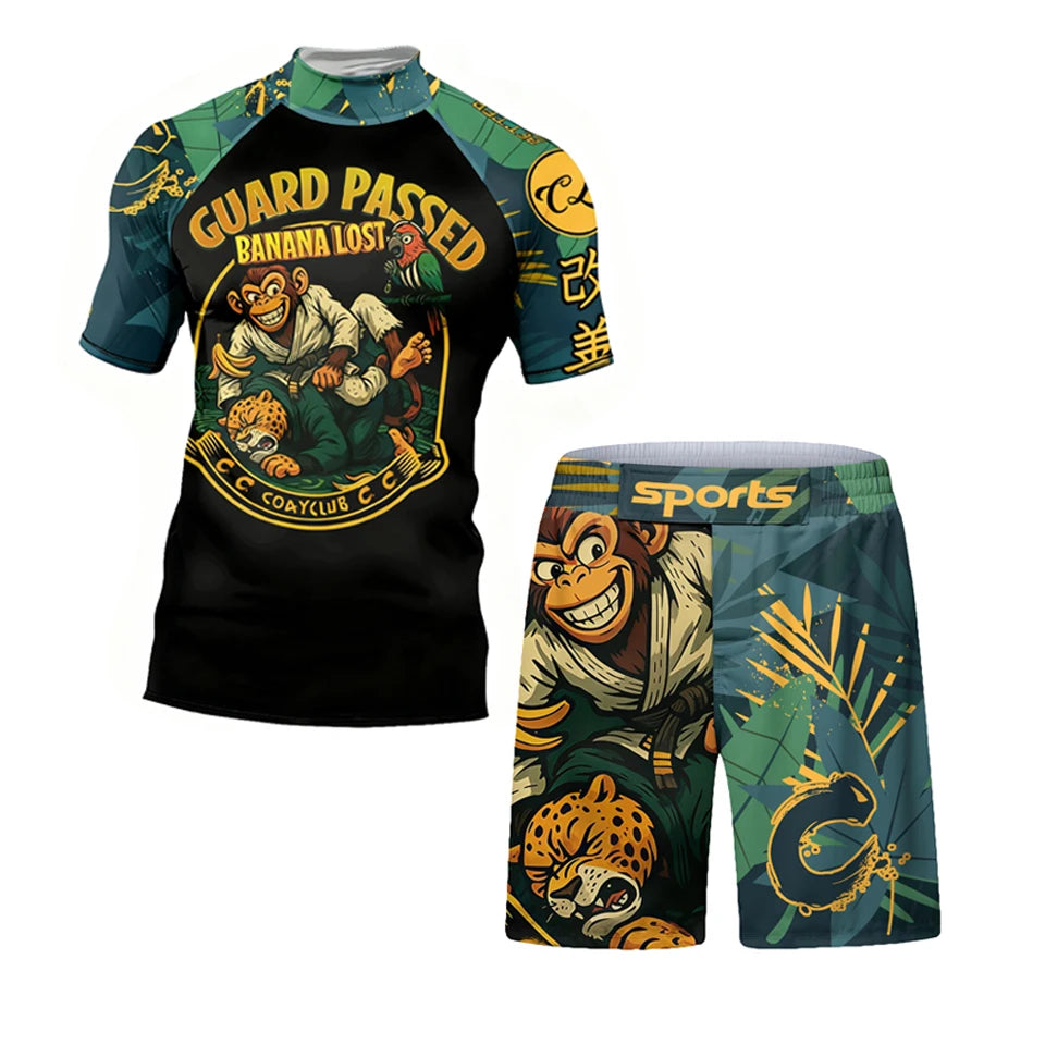 Nuovo Set MMA Da Quattro Pezzi T Shirt Rash Guard Ad Asciugatura Rapida E Pantaloncini Da Combattimento Uomo No Gi BJJ