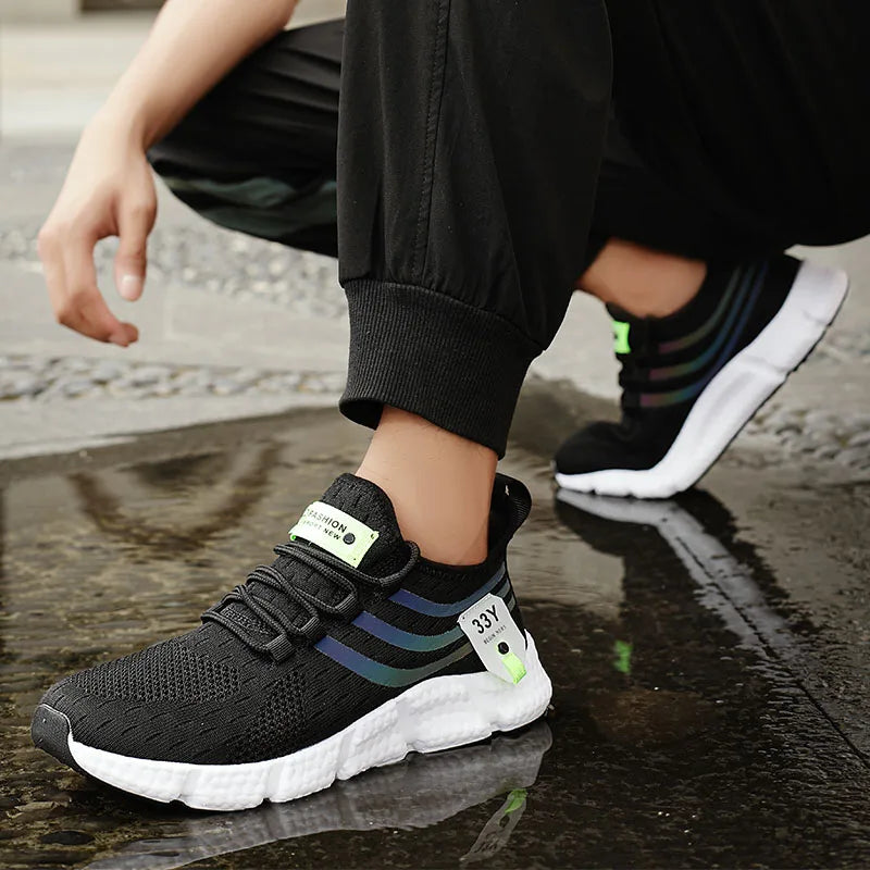 Scarpe sportive casual da uomo Sneakers leggere e traspiranti Scarpe da corsa nere in mesh per esterni Scarpe da passeggio per tennis da jogging atletiche
