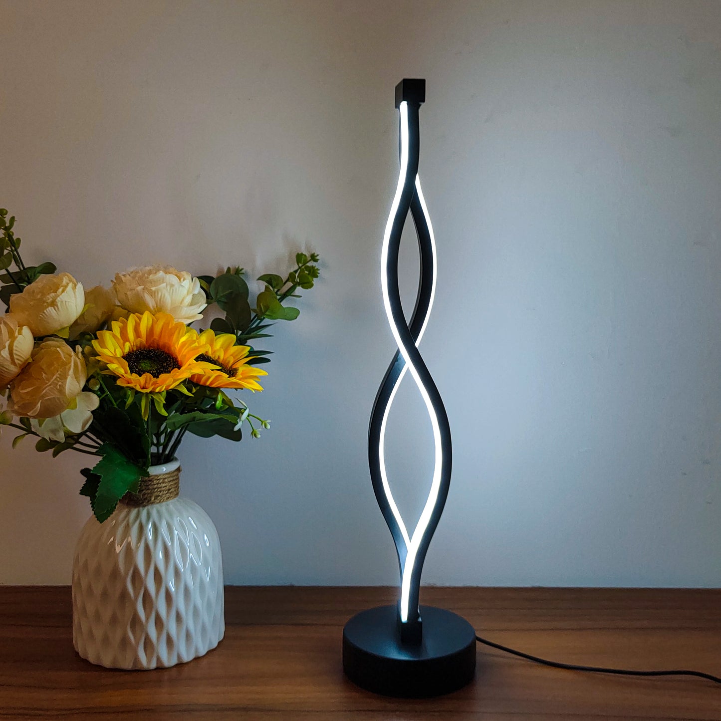 Lampada Nordica Da Comodino Nero In Alluminio Per Camera Da Letto Minimalista Creativa Atmosfera Artistica