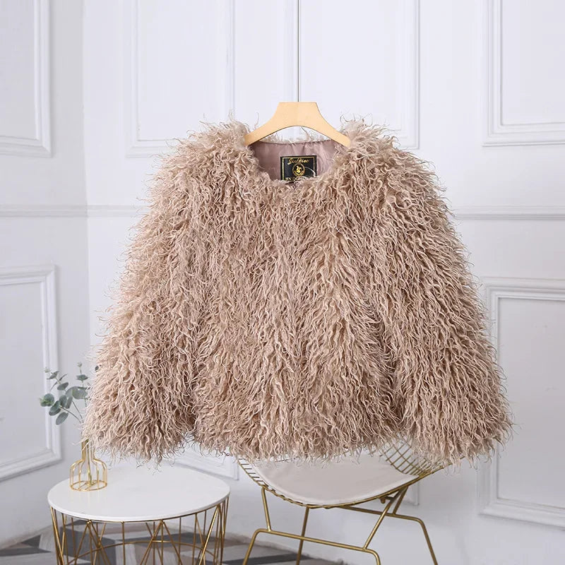 TARUXY Cappotto Di Pelliccia Sintetica Donna Inverno 2025 Caldo Design Lusso Street Style Giacca Breve
