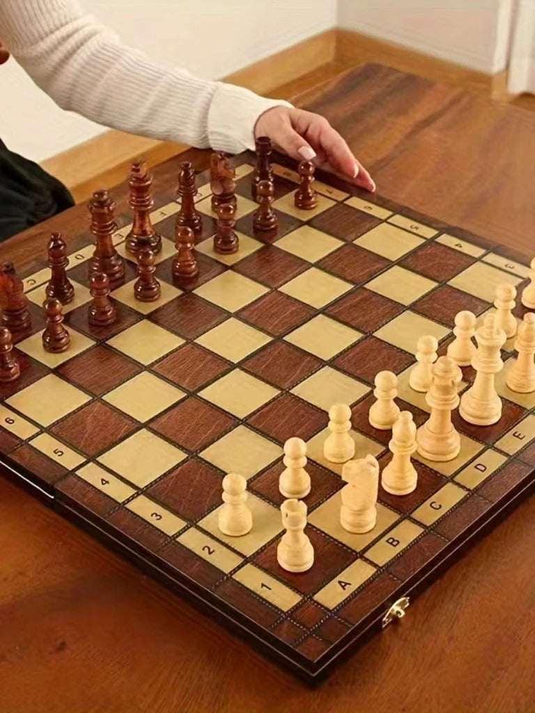 Set Di Scacchi Pieghevoli In Legno Da 44 Cm E 17,3 Pollici Con Tavolo Da Gioco In Feltro Per Adulti E Famiglie