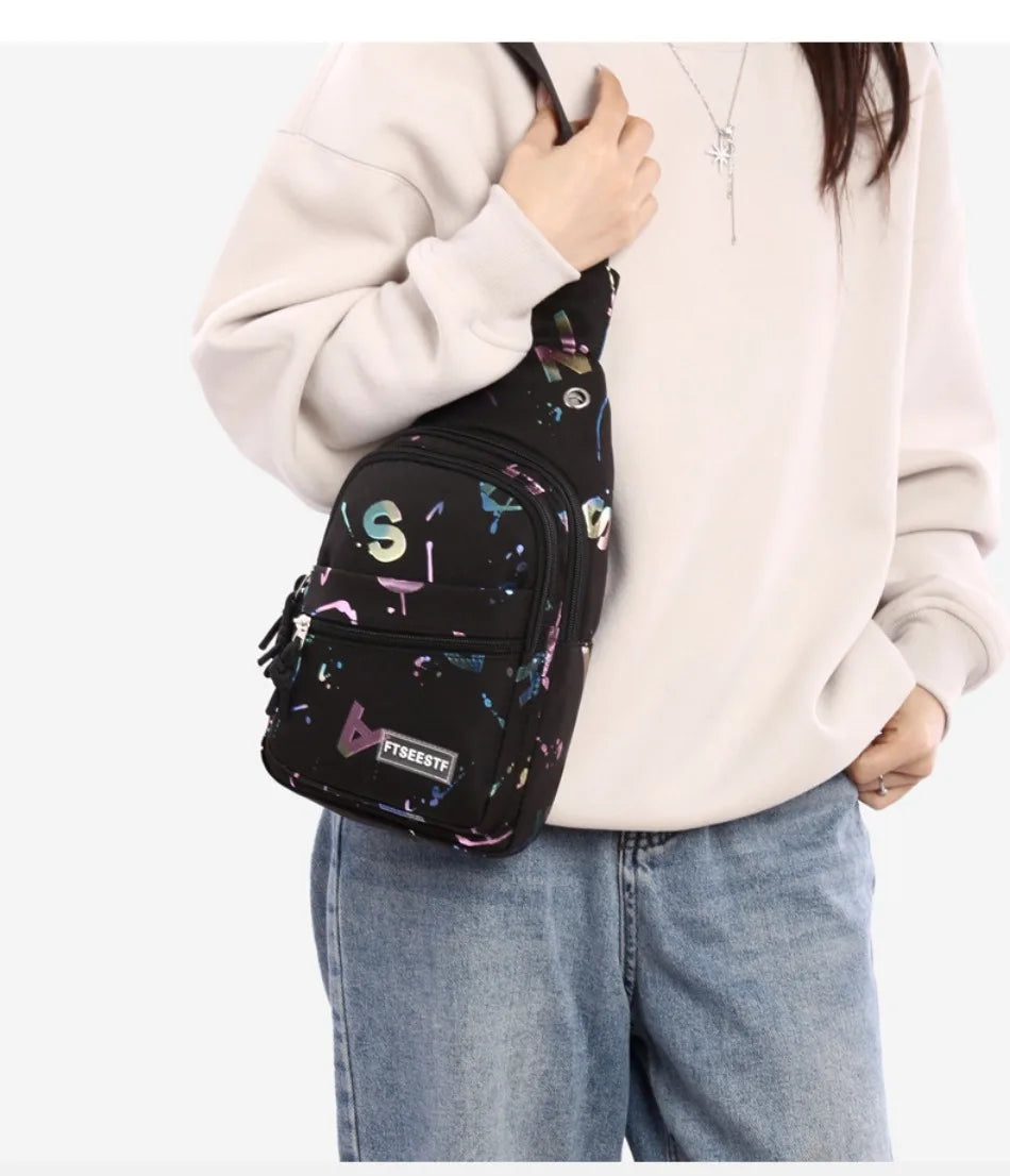Nuova Borsa Da Petto Per Donna Leggera Con Tracolla Multistrato E Pratica Per Smartphone