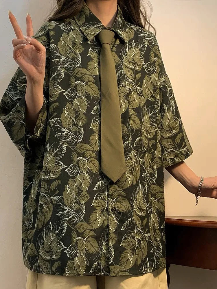 Cravatta Donna Retrò Marrone con Motivi Frutta e Caffè Verde Fatta a Mano Colore Caramello Versatile