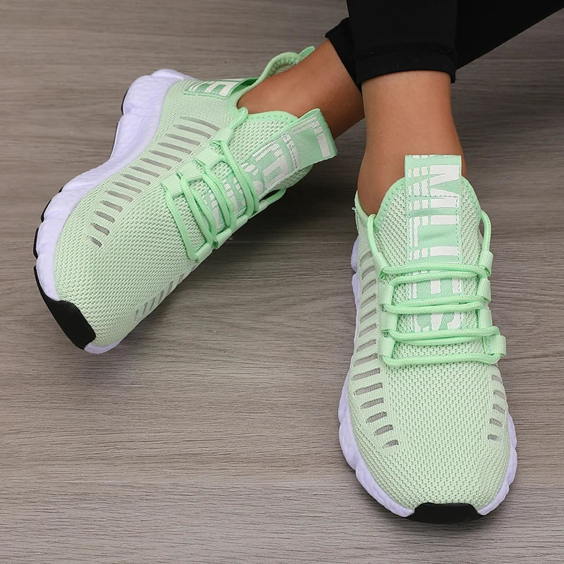 Scarpe sportive da donna Mesh Leggero Suola morbida Cinturino da jogging Traspirante Moda Sport Walking Scarpe basse da tennis casual per uomo