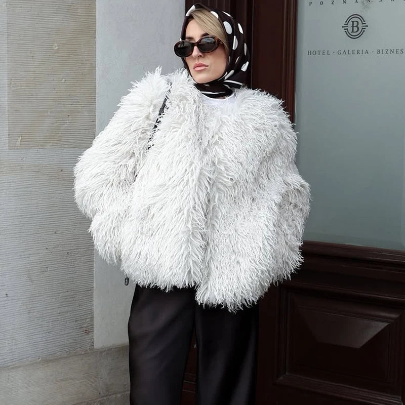 TARUXY Cappotto Di Pelliccia Sintetica Donna Inverno 2025 Caldo Design Lusso Street Style Giacca Breve