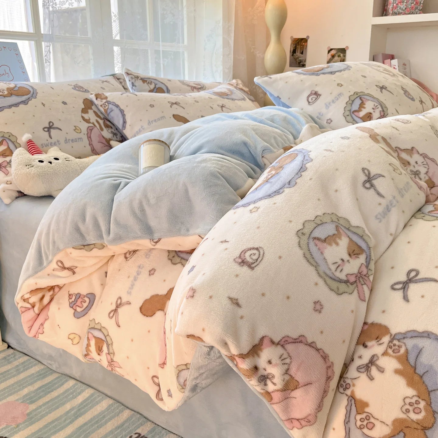 Set Biancheria Da Letto 4 Pezzi In Pile Latte Stampato Invernale Duvet Copripiumino Stile Semplice Accogliente GSM 130