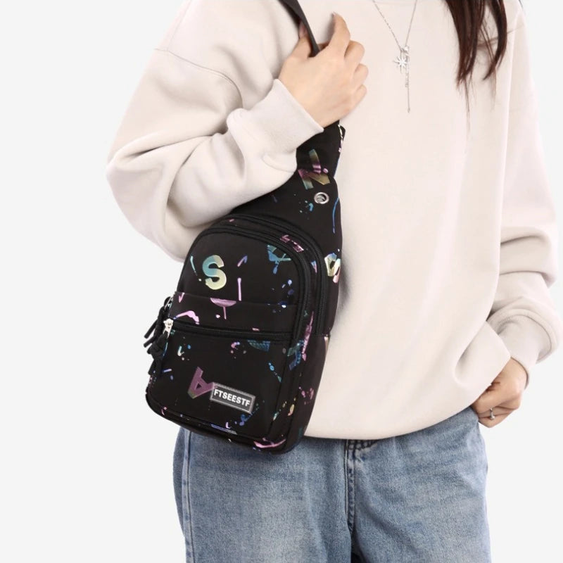Nuova Borsa Da Petto Per Donna Leggera Con Tracolla Multistrato E Pratica Per Smartphone
