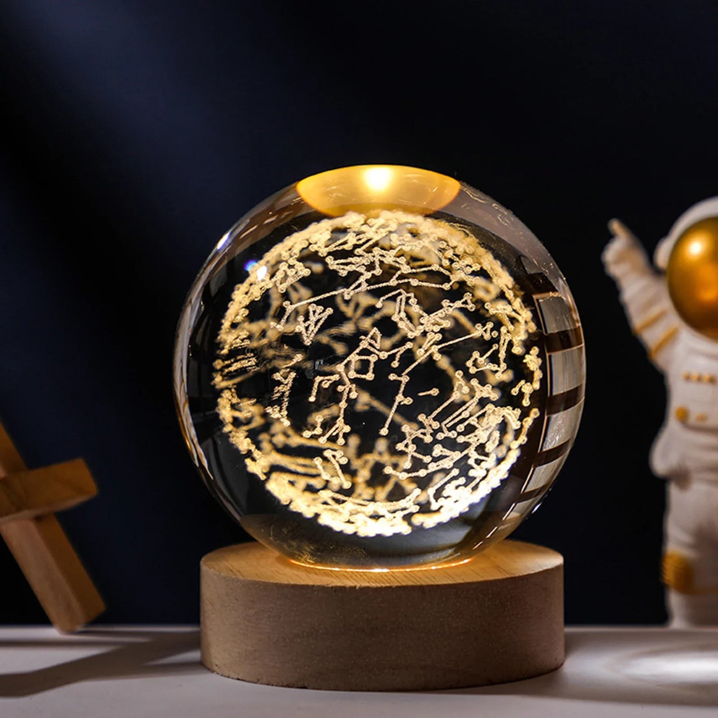 Luci Notturne Con Sfera Di Cristallo Lunare 3D Galassia Astronauta Illuminazione Laser Intaglio Regalo Di Compleanno