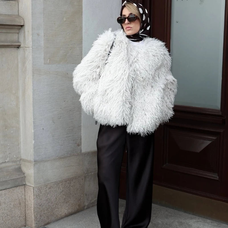 TARUXY Cappotto Di Pelliccia Sintetica Donna Inverno 2025 Caldo Design Lusso Street Style Giacca Breve