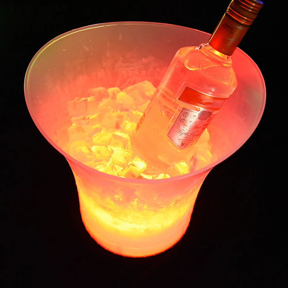 Secchiello Per Il Ghiaccio LED Da 5L Impermeabile In Plastica 6 Colori Illumina Bar Discoteche Night Party