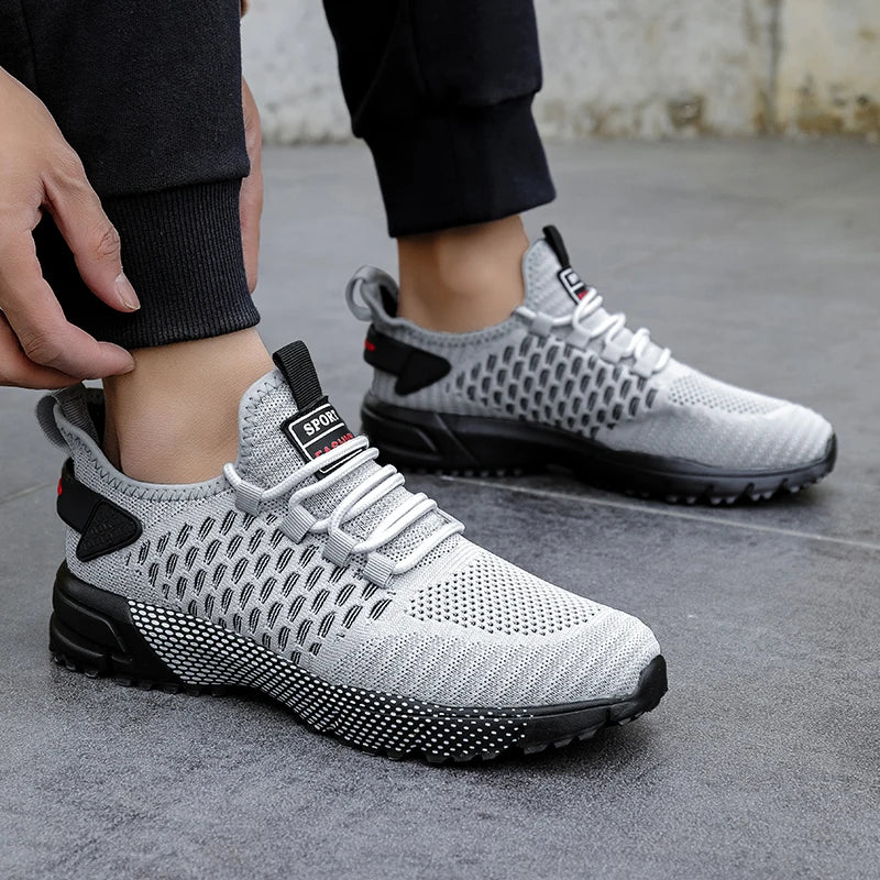 Scarpe Nuove da Ginnastica Uomo Leggere con Piattaforma per Corsa Antiscivolo Traspiranti con Suola Spessa Vendita Calda