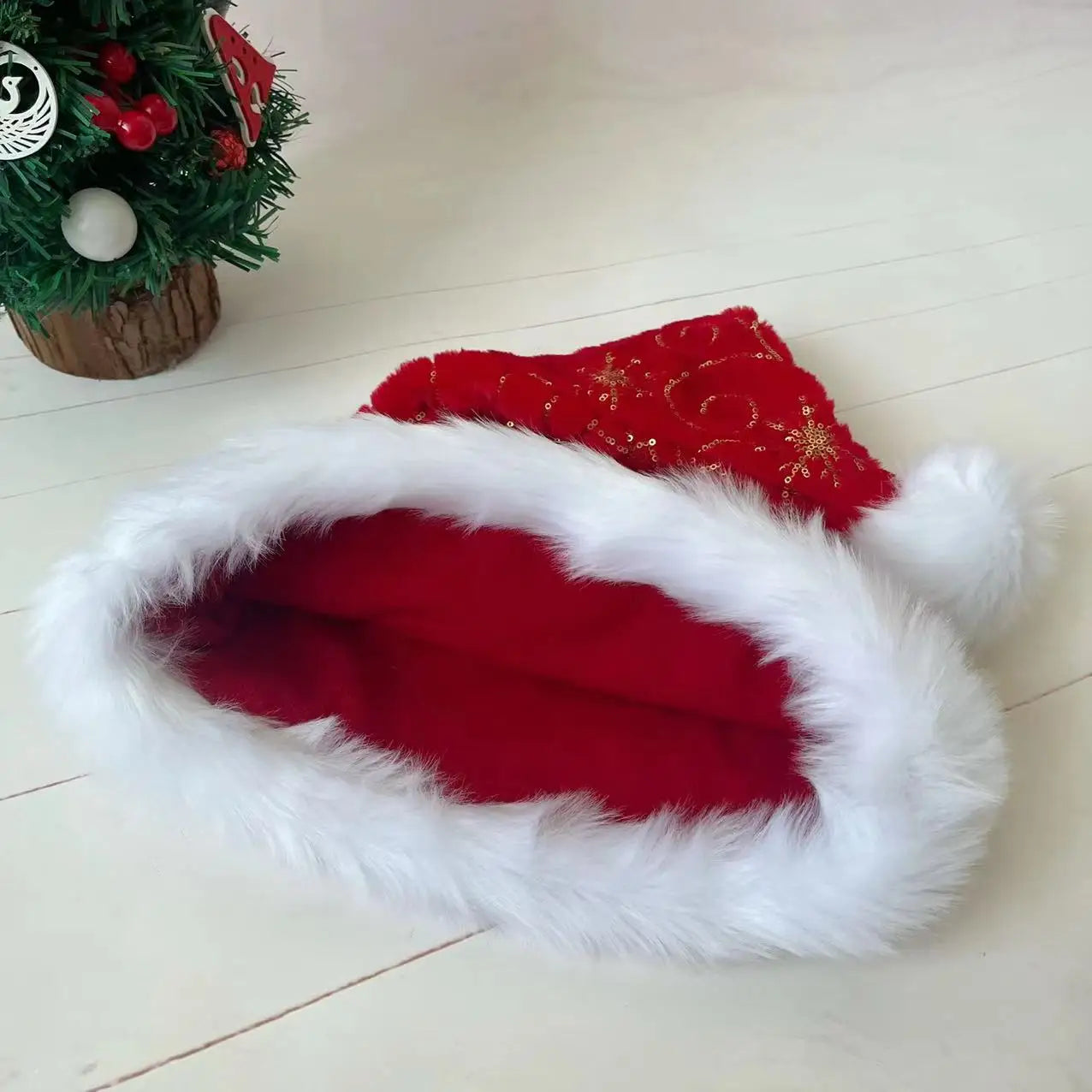 Cappello Natalizio In Peluche Bianco 30x45 Cm Unisex Comfort Da Babbo Natale Seta Brillante 2025