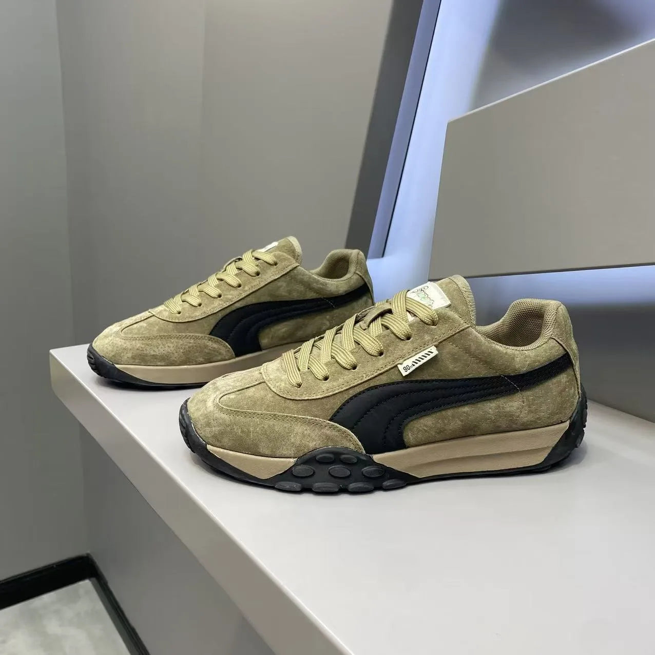 Sneakers Casual Uomo Designer Retro Scarpe Da Corsa In Microfibra Tessuto Pelle Traspirante Con Plateau Interno