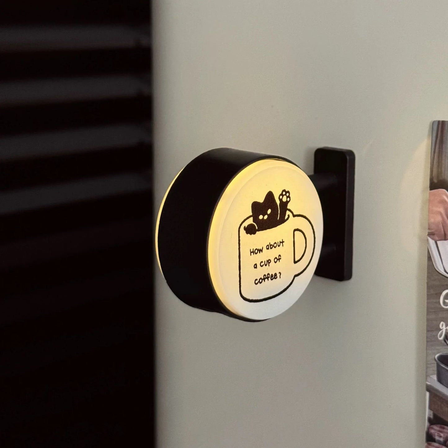 Magnete Per Frigorifero A LED Con Luce Per Bar E Caffetterie Decorazione Per Pannello Forato Insegna Illuminata Per Casa