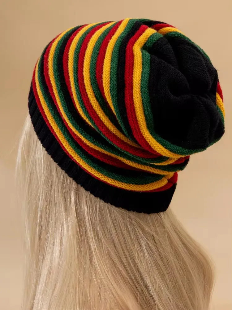 Nuovi Cappelli Invernali Slouchy da Donna per Tenere al Caldo Berretto Lavorato a Maglia a Righe Design