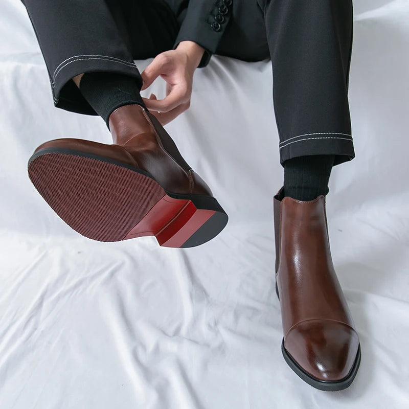 Stivaletti Chelsea Uomo Slip On Con Punta Tonda E Suola Rossa In PU Spedizione Gratuita Taglia 38 46 Scarpe Da Uomo