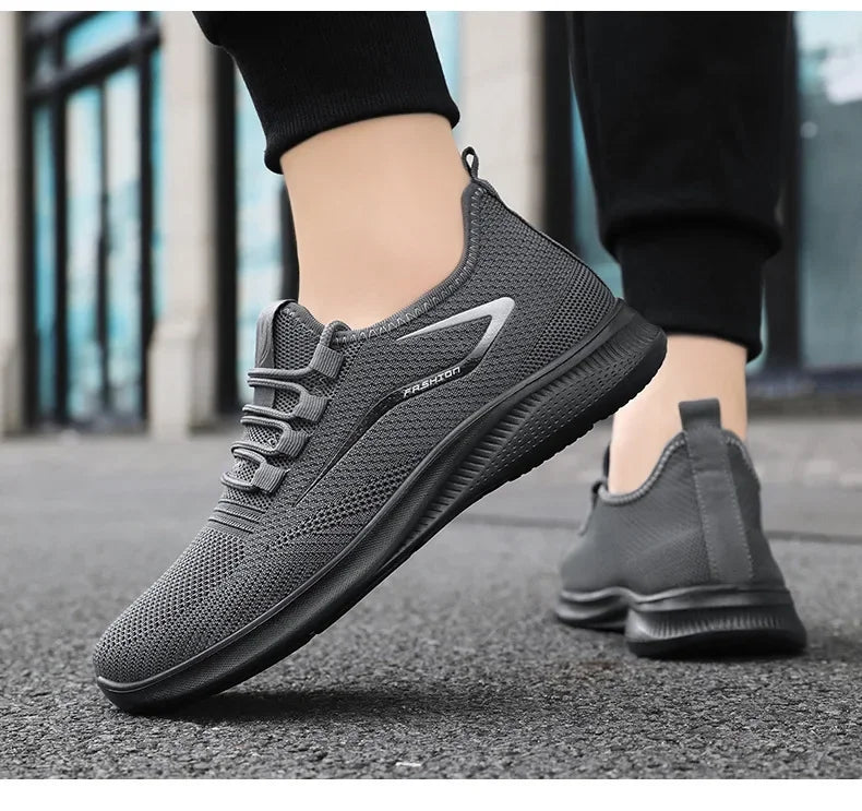 Scarpe Da Corsa Da Uomo Traspiranti Estate Nuovo Stile Casual Antiodore Suola Morbida In EVA Mesh Scarpe Da Ginnastica